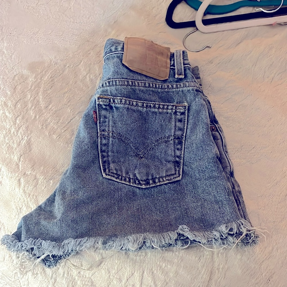 VINTAGE Size 6 (fits like a 2-4) Authentic Levi Denim cutoff shorts
